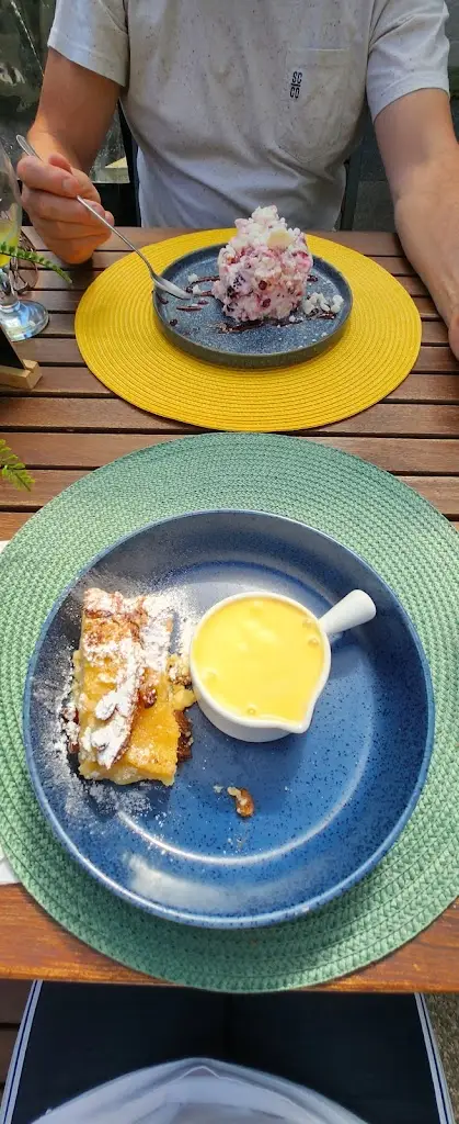 Menu_Bears Paw Country Inn & Restaurant_High Legh_image_5