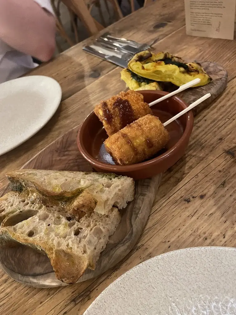 Kathryn Murphy_Groobarbs Field Kitchen_High Legh_review