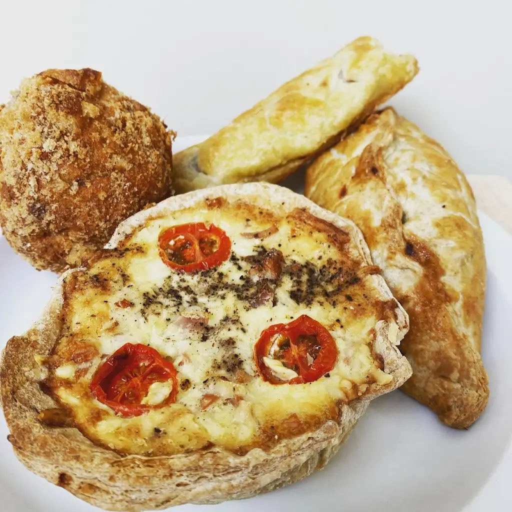 Menu_Georgie's Coffee House & Wine Bar_Hinchley Wood_image_9