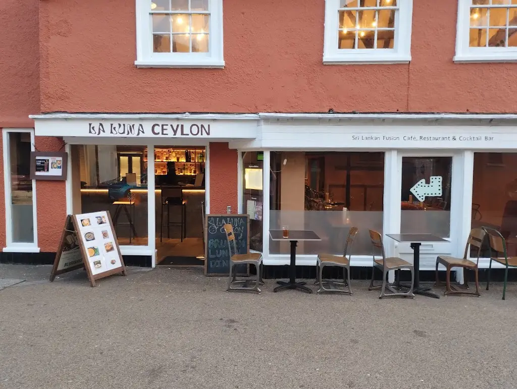 La Luna Ceylon restaurant in High Wycombe