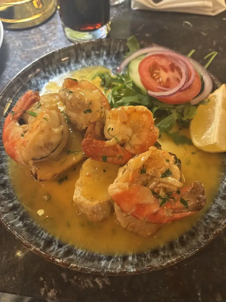 Chloe Mcmahon_Bella Sera_Heywood_review