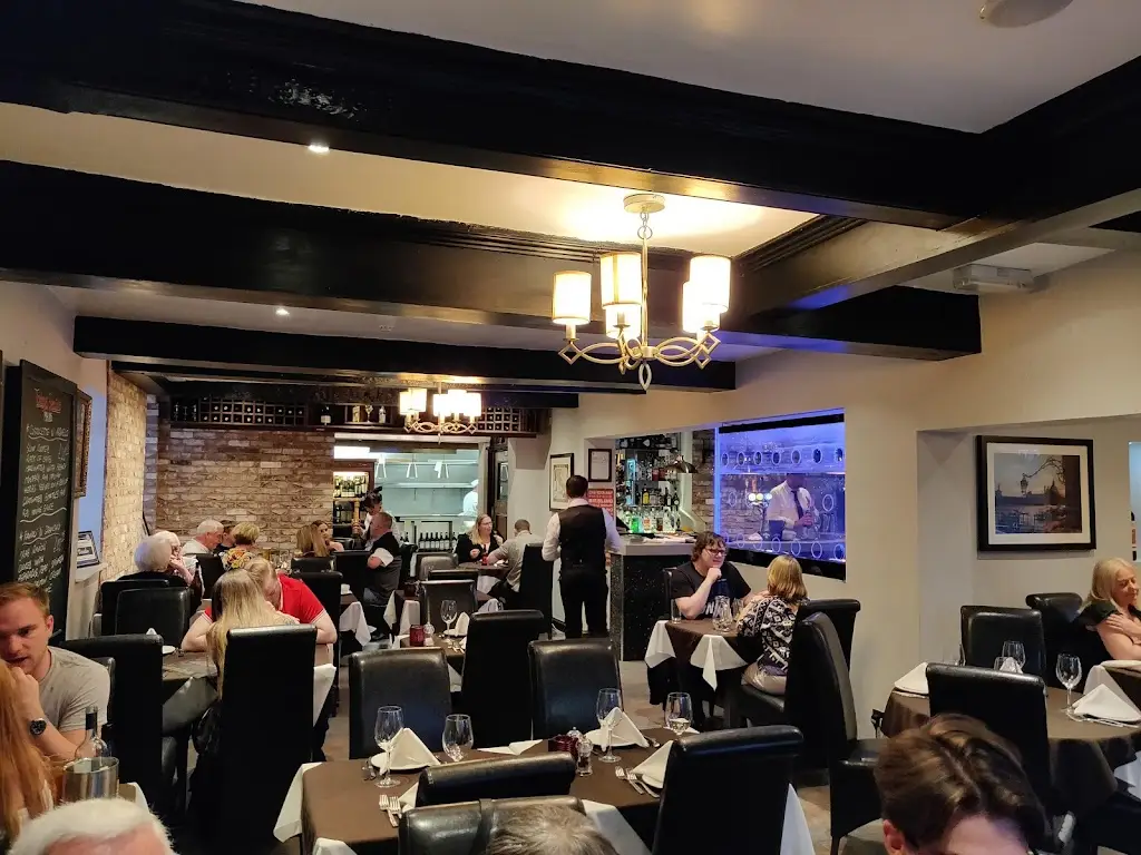 Il Vecchio_Heywood_slider_image_1