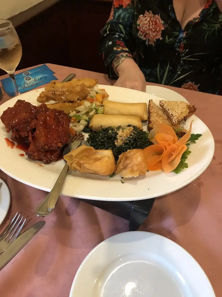 Adam Robinson_Hoya's_Heywood_review