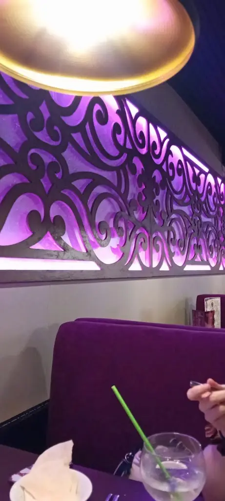 Sarah Thomas_Venus Lounge restaurant Heywood_Heywood_review