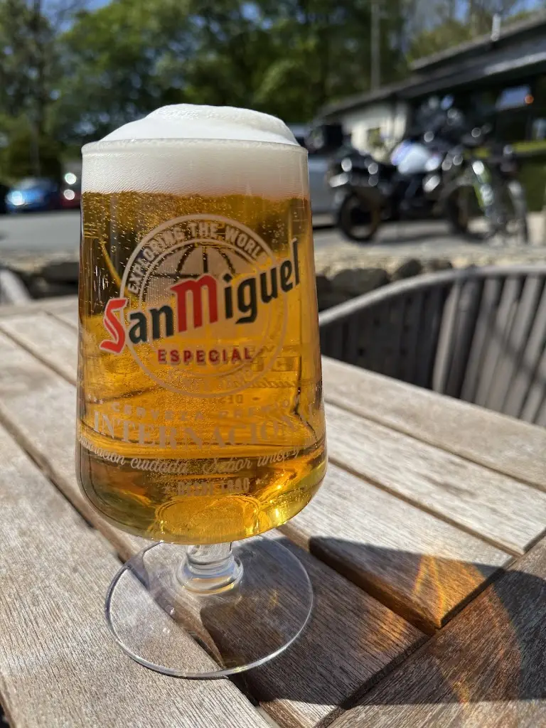 Damian_Pack Horse Inn_Heywood_review