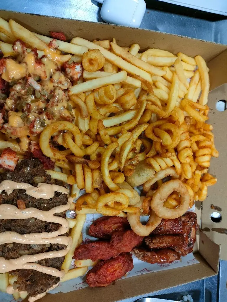 Mohsin Hussain_Smashy_Heywood_review