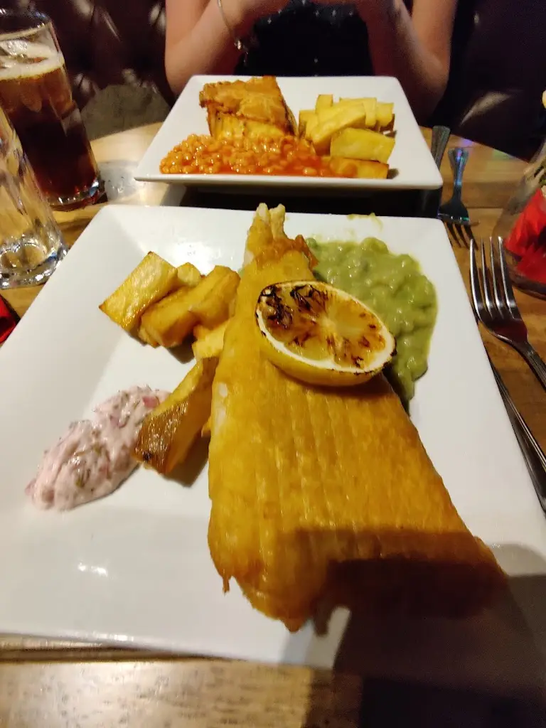 Menu_The Grapes at Bamford_Heywood_immagine_7