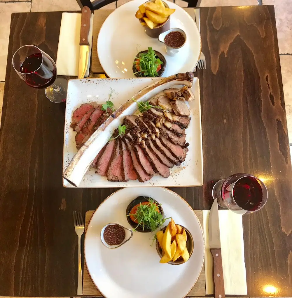 Summat to Ate Steak Restaurant & Function Rooms_Hindley_slider_image_3