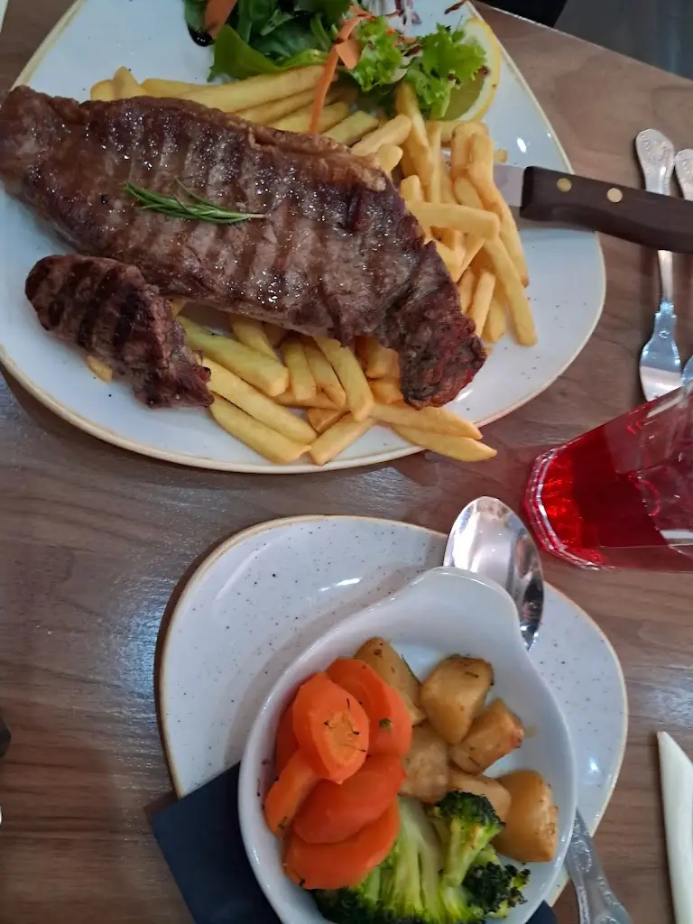 Toscana Meditarranean_Hindley_slider_image_3