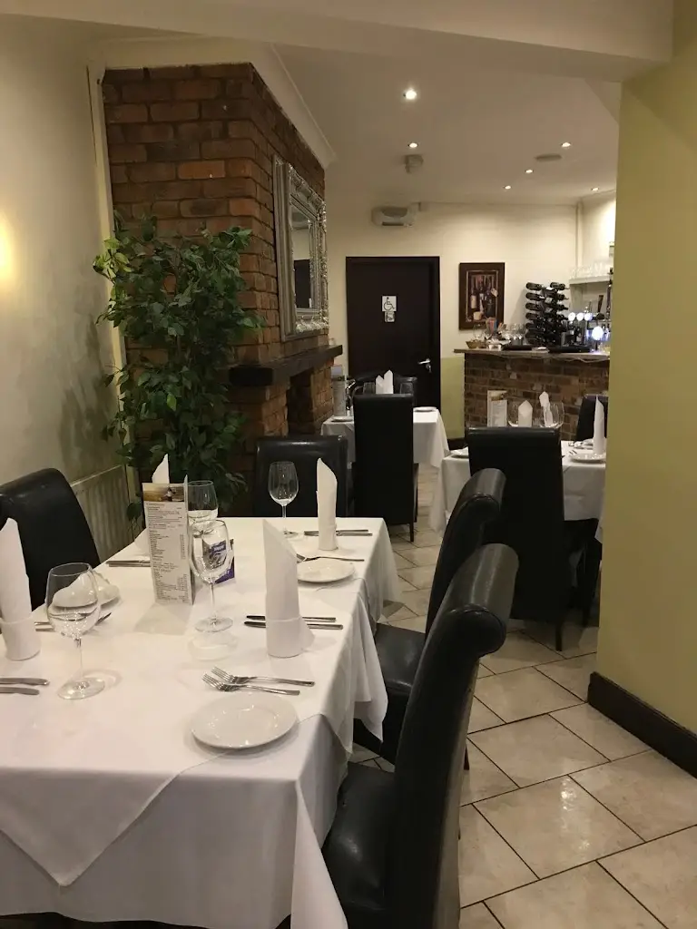 La Cava Restaurant_Hindley_slider_image_3