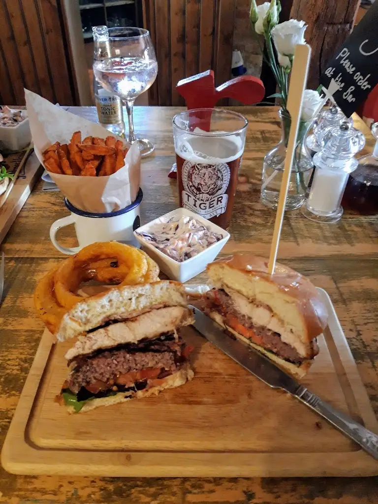 The Rose & Crown_Histon_slider_image_2