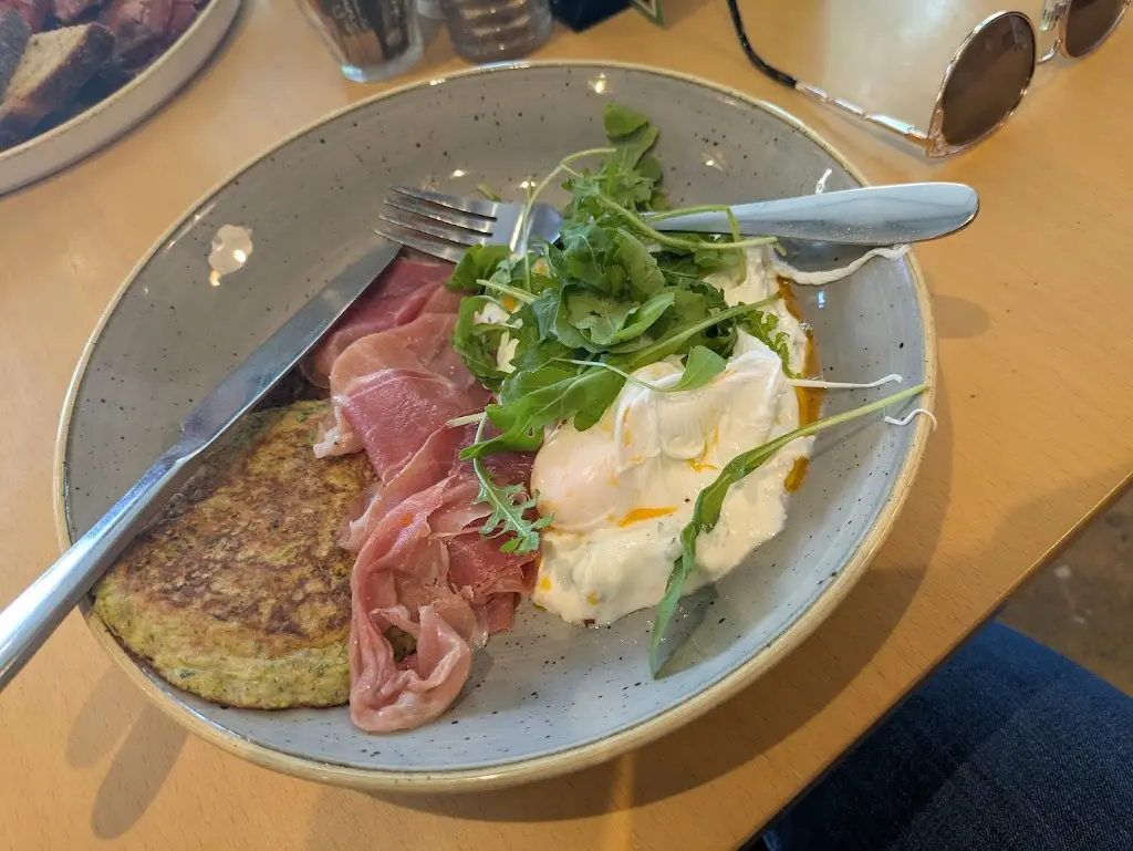 Lisa Kelbe_Stir Histon_Histon_review