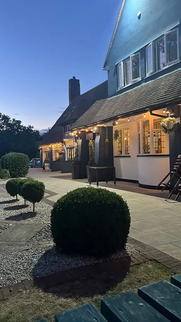 Rosamund Dyas_Hockley House_Hockley Heath_reseña