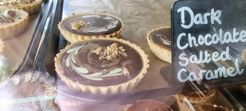 Neal Hartley_Game Cock_High Bentham_review