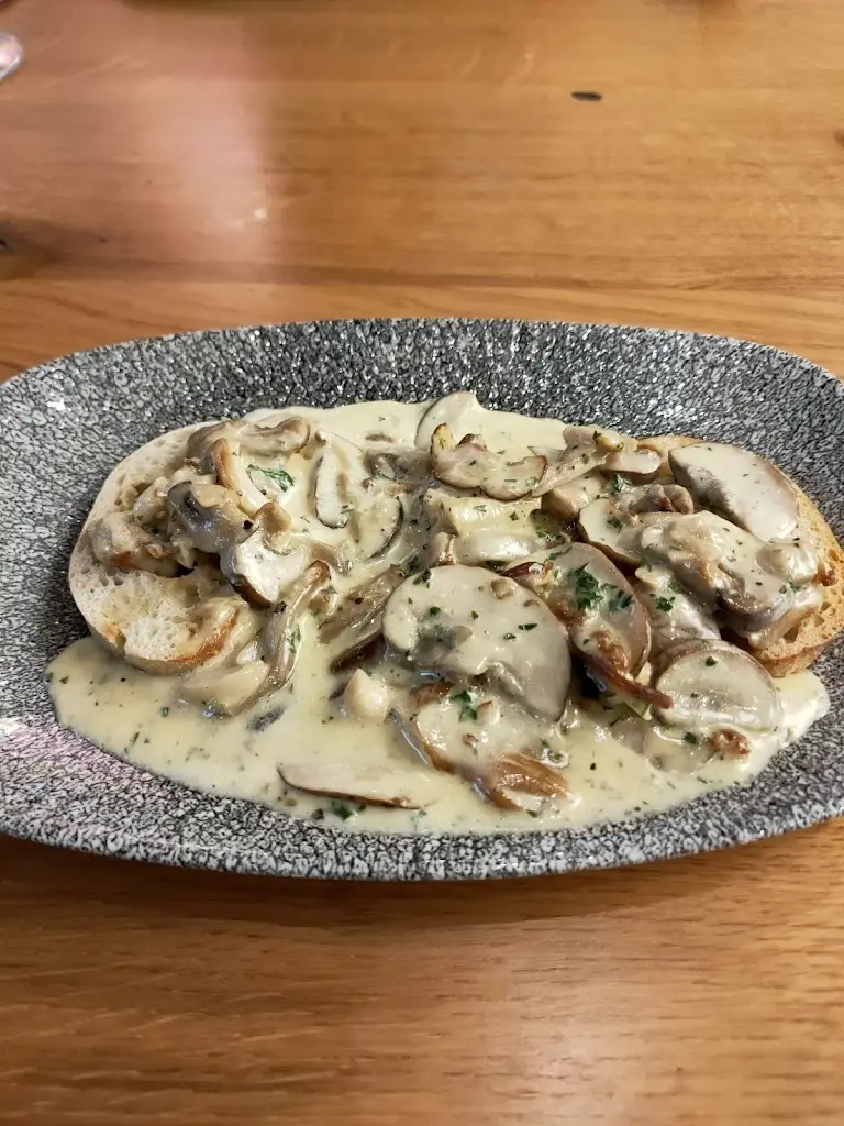 Menu_Avanti Restaurant and Bar_High Bentham_image_2