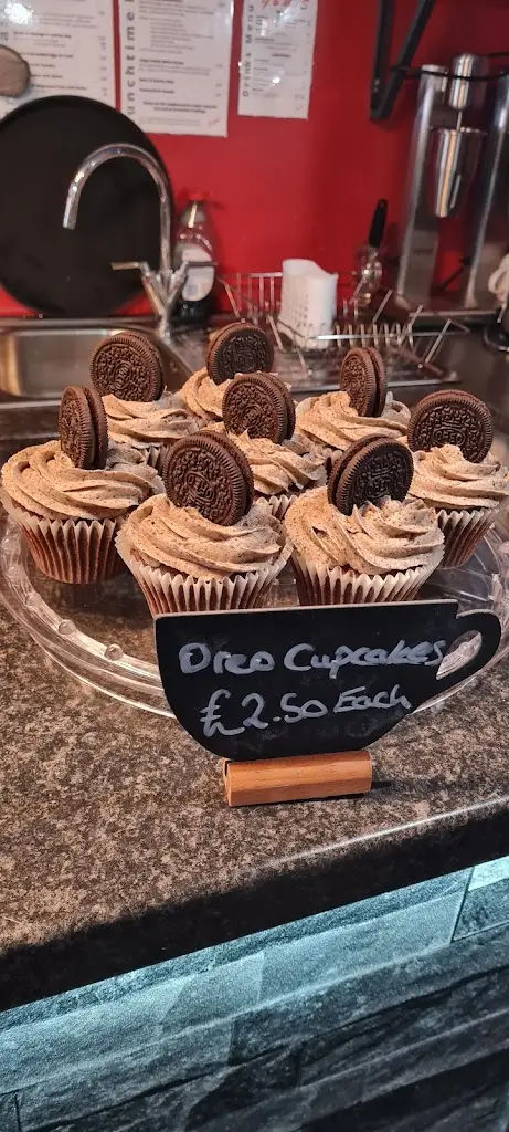 Menu_G & Mo's_High Bentham_image_5