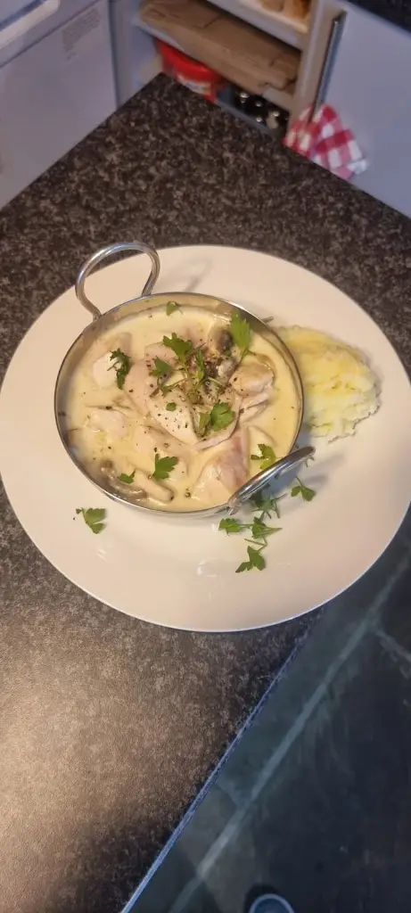 Menu_G & Mo's_High Bentham_image_9