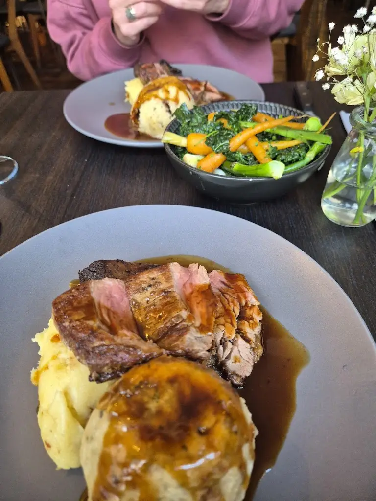 robert donaghy_Number Nine Restaurant & Bar_High Bentham_review