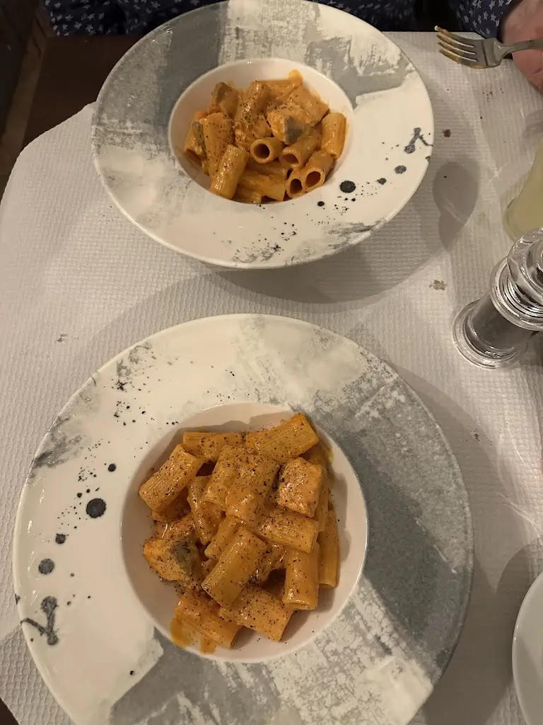 Richard Price_La Tavernetta_High Bentham_review