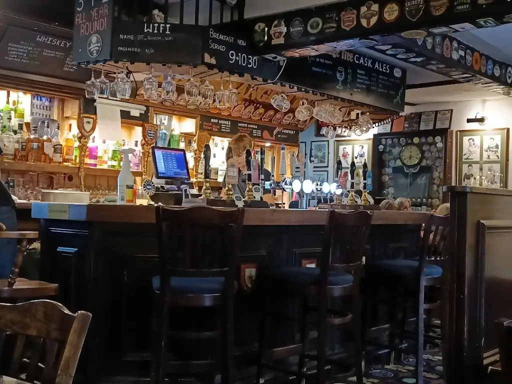 Paul Jackson_The Orange Tree_High Bentham_recensione