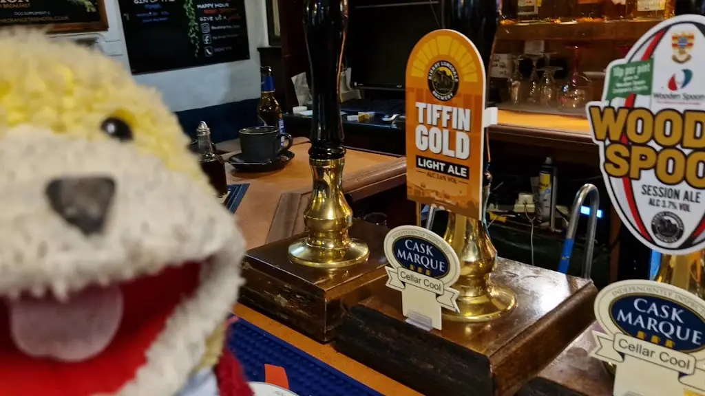 The Orange Tree_High Bentham_slider_image_1