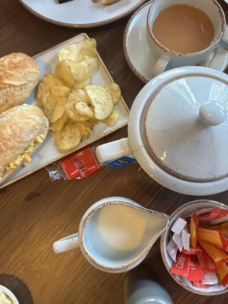 Nicola P_Number Forty Four_High Bentham_review