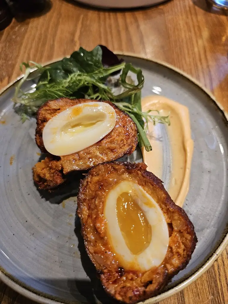 Andrew Arrowsmith_The Midnight Bell_Holbeck_review