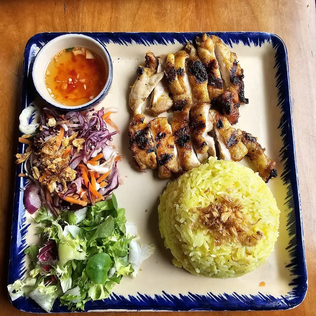 Philip Aguilar_Hoiana Restaurant_Holbeck_recensione