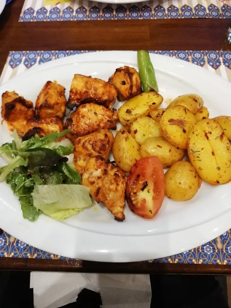 Menu_Mevan Restaurant & Bar_Hockliffe_image_5