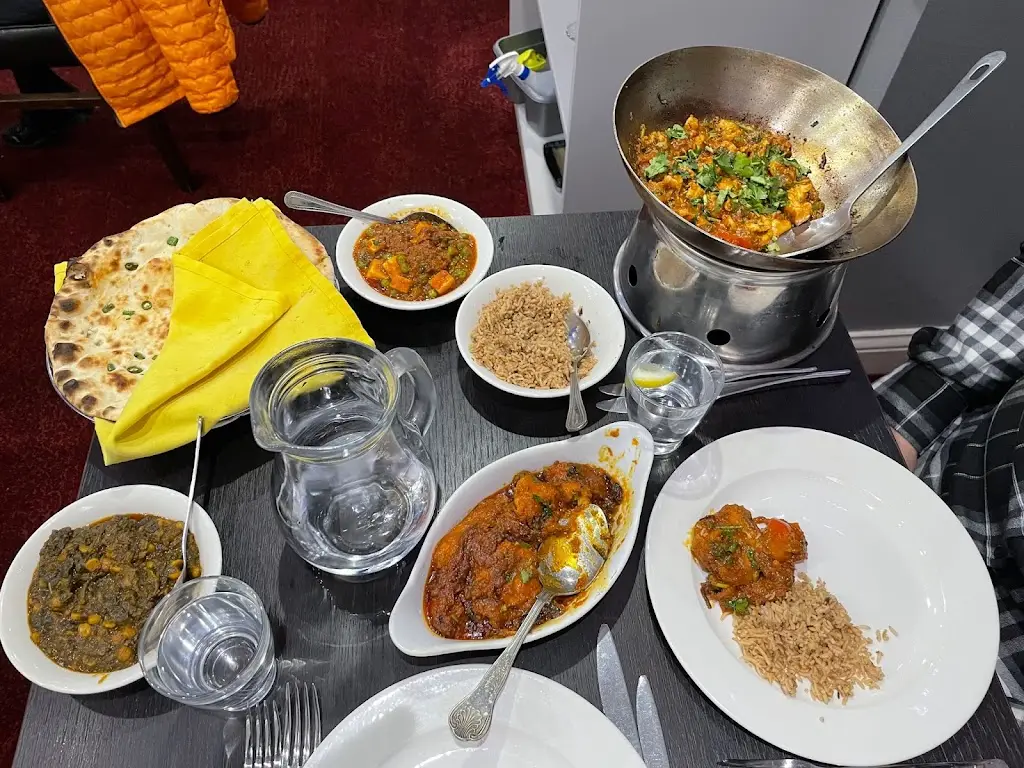 Kashmiri Aroma Baildon_Baildon_slider_image_2