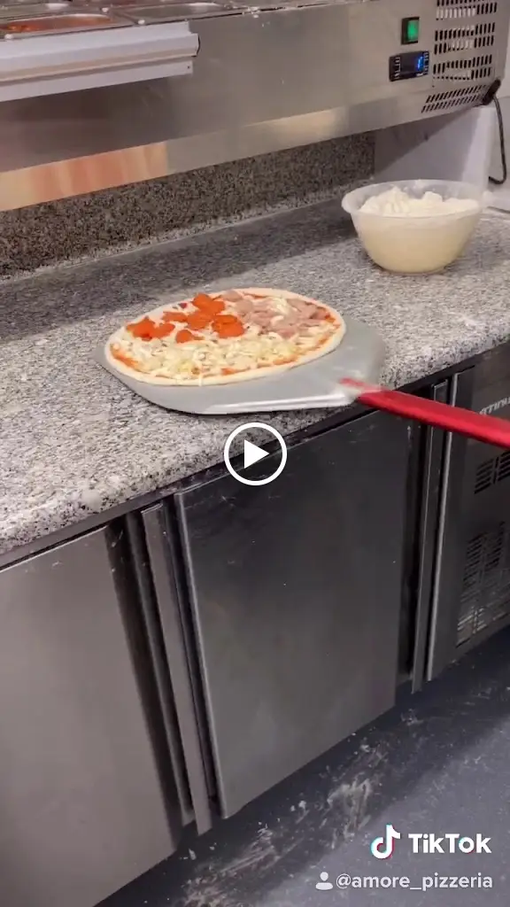 Amore Pizzeria_Hockliffe_slider_image_2