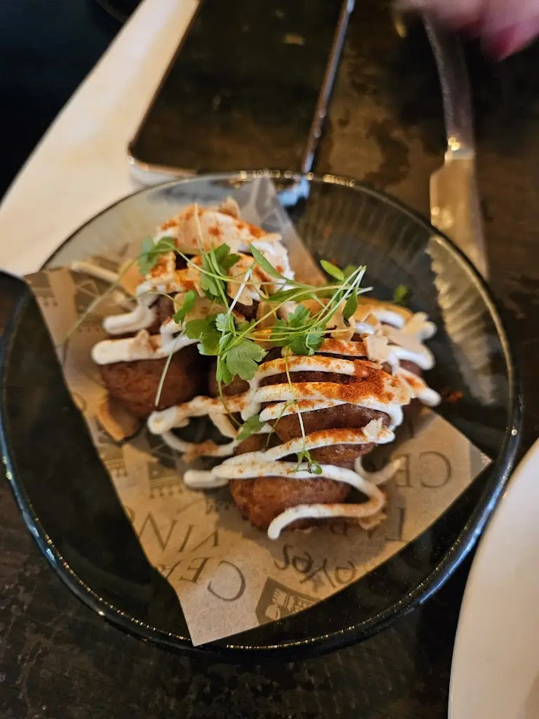 Dave Belton_Los Reyes_Hitchin_review