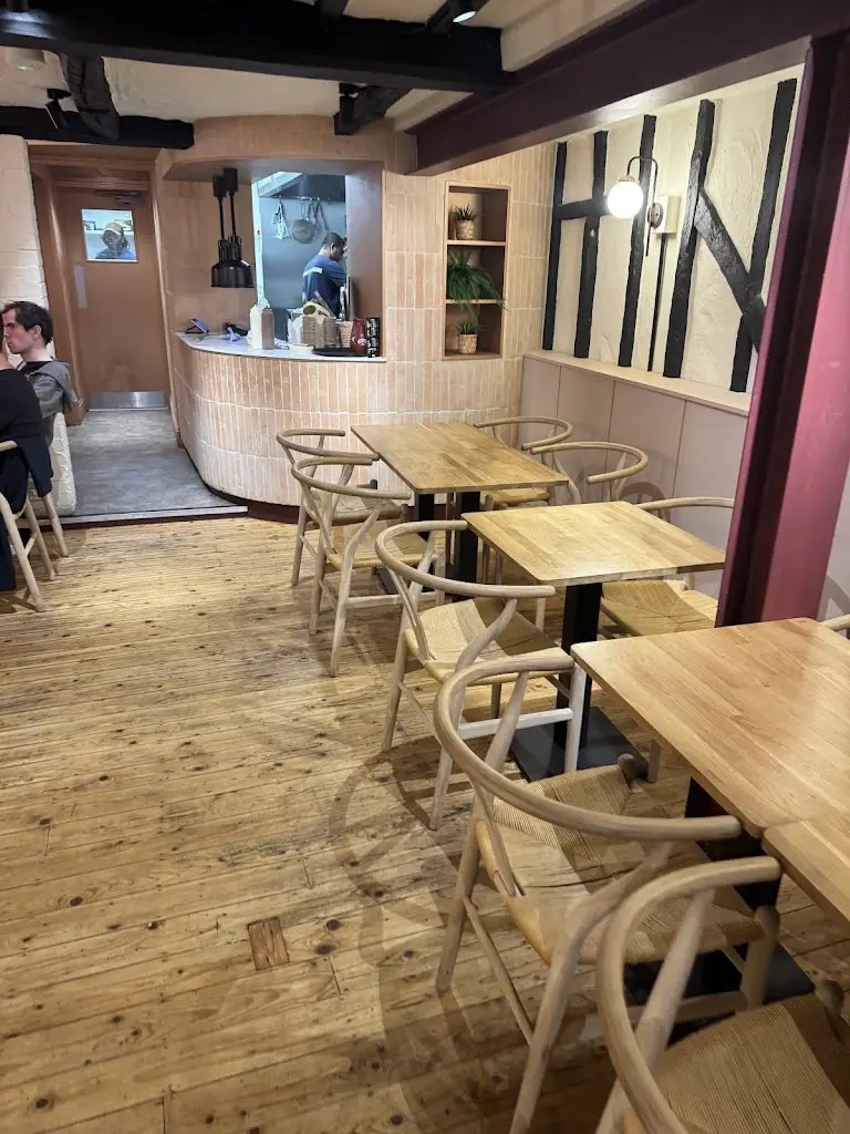 Hasan S_The Shack_Hitchin_review