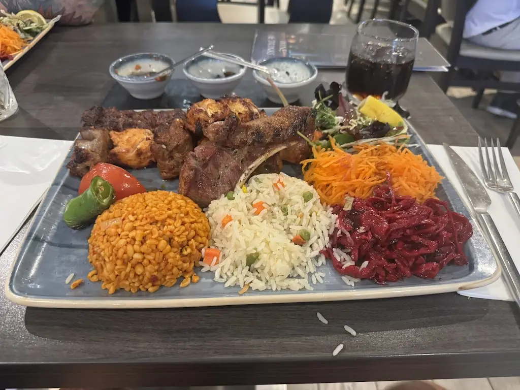 Mike Robinson_Bosphorus_Hitchin_review