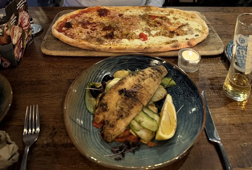 Sam Hardman_Zizzi - Hitchin_Hitchin_review