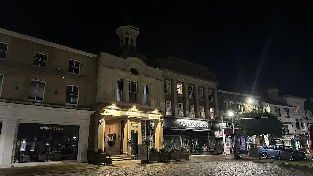 Danny Martin (allnodcoms)_The Glasshouse_Hitchin_recensione