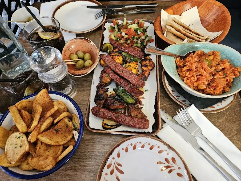 Char B_Bar Azita_Hitchin_review