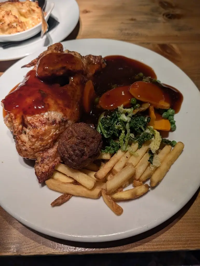 Richard Warr_Millstream_Hitchin_review