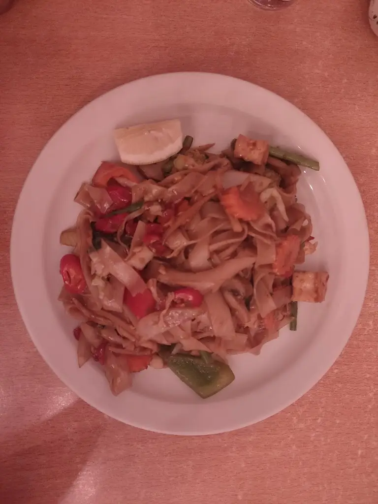 Menu_Sukawatee Malaysia & Thai Restaurant_Hitchin_image_8