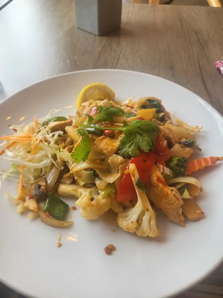 Elena Ng_Sukawatee Malaysia & Thai Restaurant_Hitchin_review