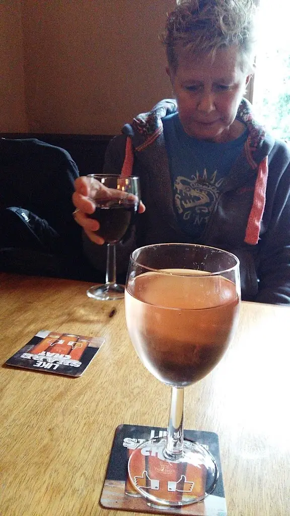 Menu_The Royal Oak_Holmwood_image_8