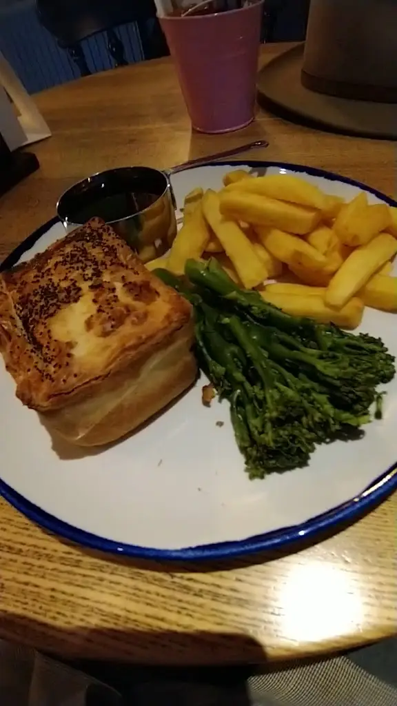 Angel_Baildon_slider_image_2