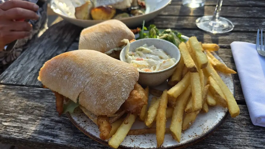 Rennie Schafer_George & Dragon_Holmes Chapel_review