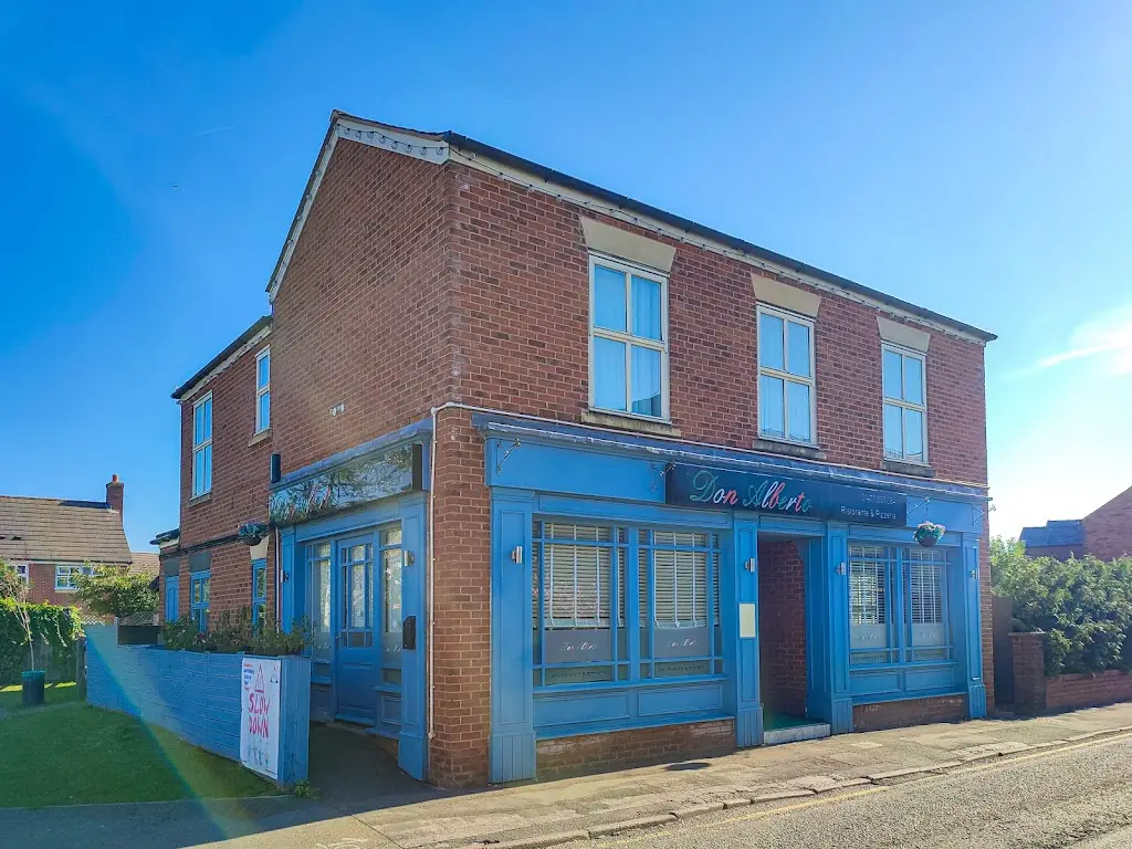 Don Alberto_Holmes Chapel_slider_image_3