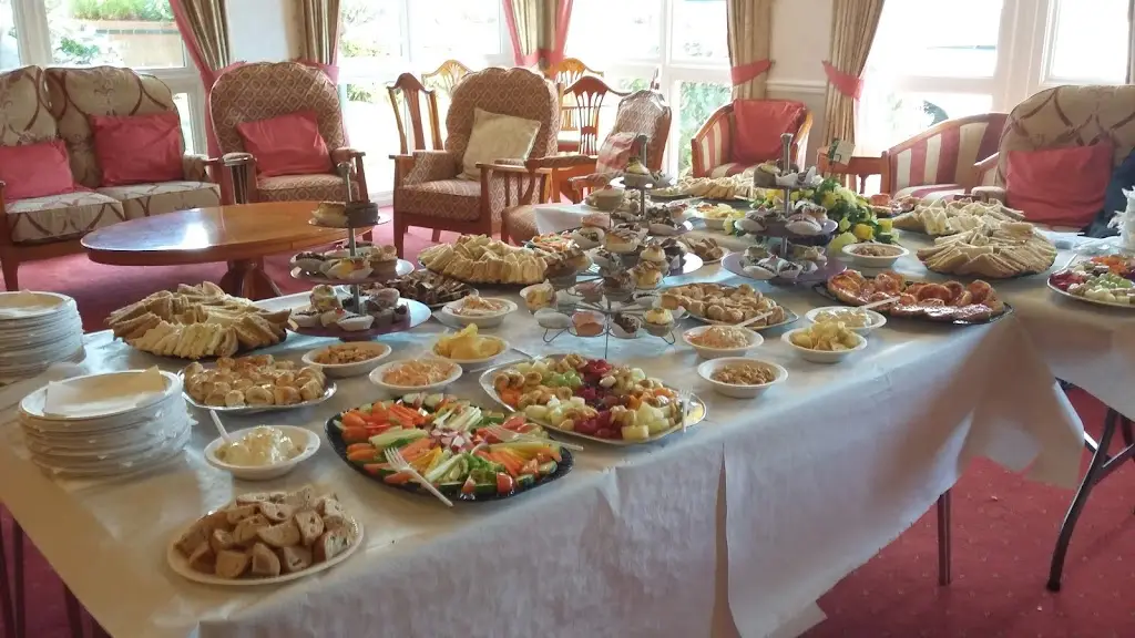 Menu_The Cobbles Tea Room_Holmes Chapel_image_8