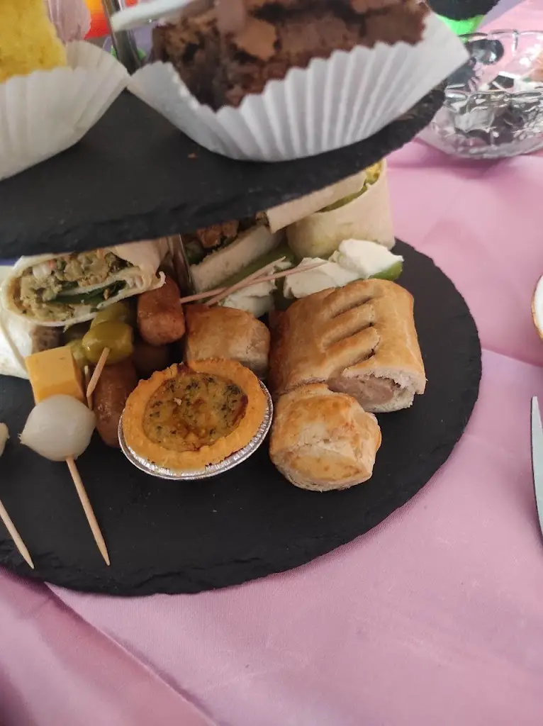 Stephanie S_The Cobbles Tea Room_Holmes Chapel_review