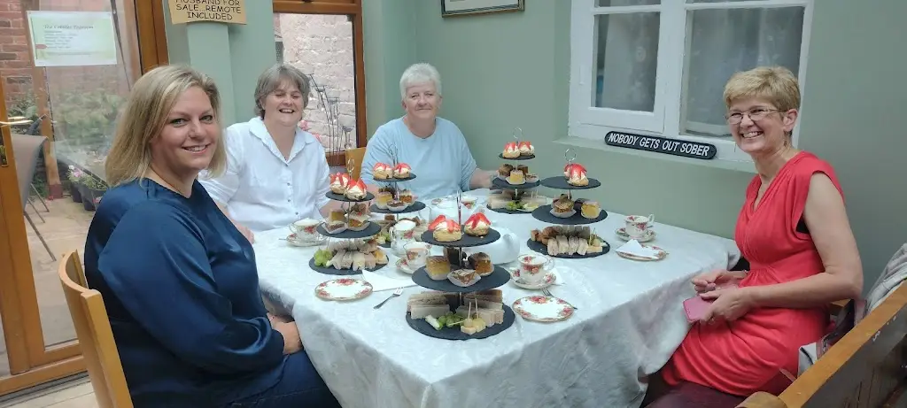 The Cobbles Tea Room restaurant in Holmes Chapel