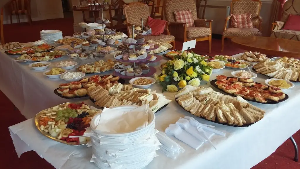 The Cobbles Tea Room_Holmes Chapel_slider_image_2