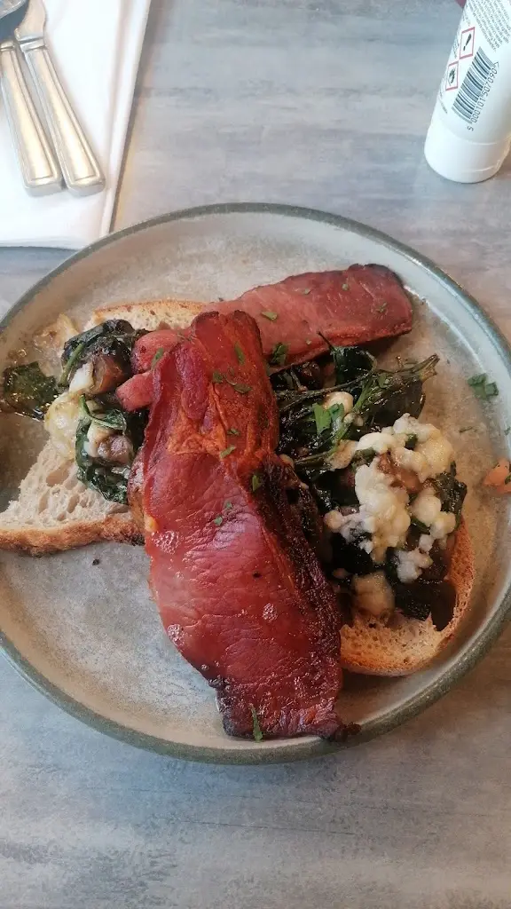 G G_The Village Kitchen, Holmes Chapel_Holmes Chapel_review