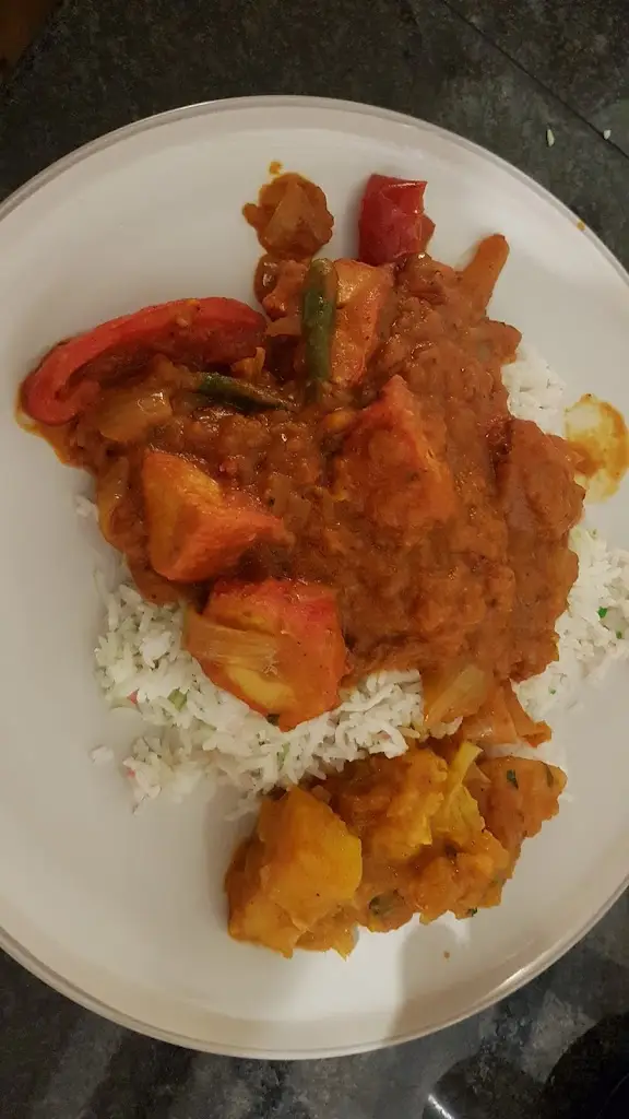 Menu_Pink Garlic_Holmes Chapel_image_3